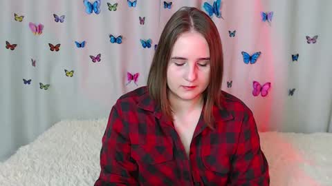 Snapshot of phantommira chatting on December 25, 7:02 pm phantommira online show from December 25, 7:02 pm