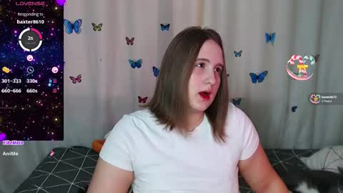 Snapshot of phantommira chatting on March 2, 11:30 am phantommira online show from March 2, 11:30 am