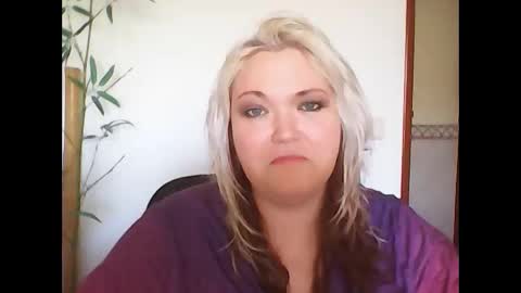 phatpcat73 online show from April 2, 1:52 pm