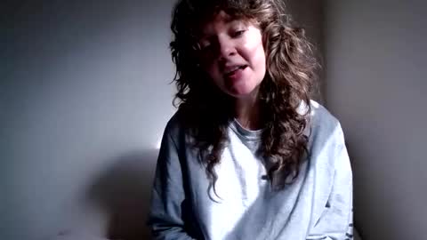 sophie online show from January 2, 4:24 pm