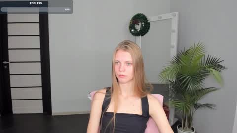 Phoebe online show from January 9, 7:31 am