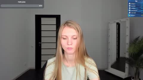 Phoebe online show from January 17, 12:21 pm