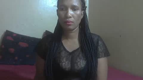 Snapshot of phoenixcandy chatting on January 9, 7:18 pm phoenixcandy online show from January 9, 7:18 pm
