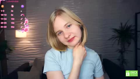 Hann G. Jones online show from December 19, 4:27 am