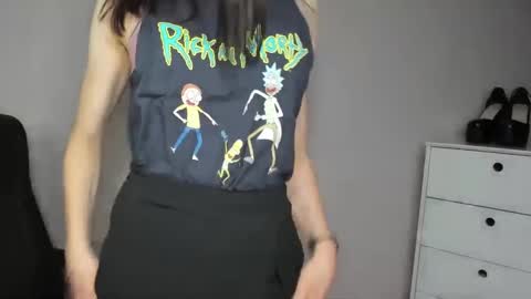 Snapshot of pia_desire chatting on September 29, 8:47 pm P I A online show from September 29, 8:47 pm