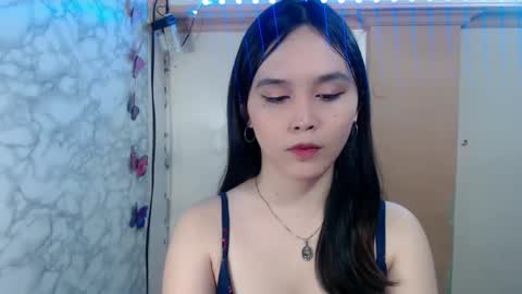 Ms Pia online show from April 28, 6:56 pm