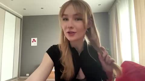 Kristie online show from June 25, 12:32 am