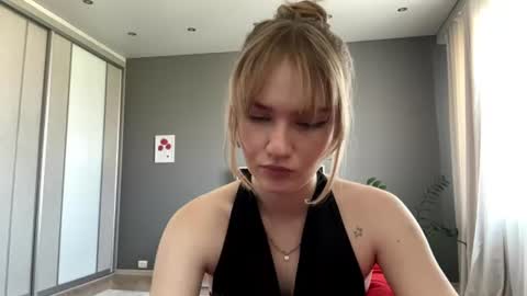 Kristie online show from June 21, 12:25 am