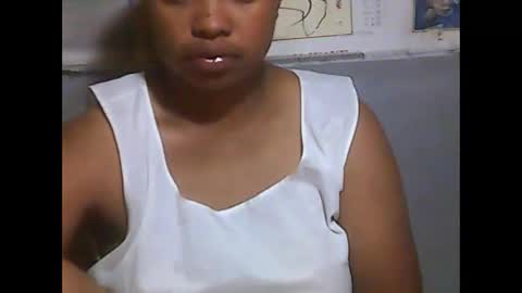 pierrette12345 online show from April 4, 7:02 pm