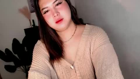 Ivy Morningstar online show from May 1, 12:25 am