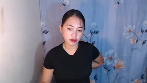 pinay_singlemomxs online show from October 18, 7:44 am