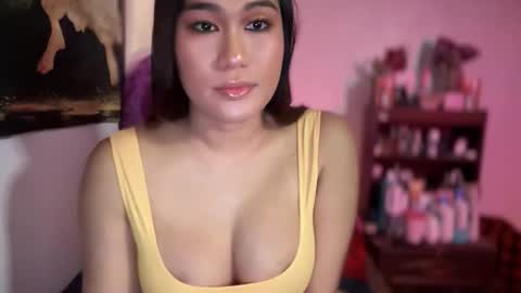 sofielove online show from October 13, 2:09 pm