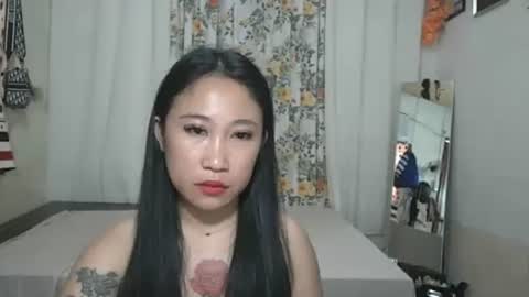 yumie  online show from May 20, 1:57 am