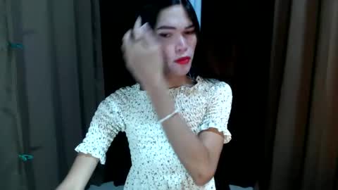 Snapshot of pinayjessaxxx chatting on February 12, 1:52 am pinayjessaxxx online show from February 12, 1:52 am