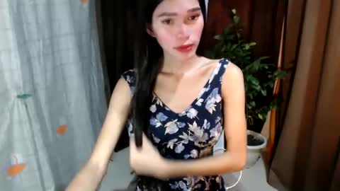 Snapshot of pinayjessaxxx chatting on February 19, 1:51 am pinayjessaxxx online show from February 19, 1:51 am