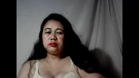 pinaymama12345 online show from January 21, 11:02 pm