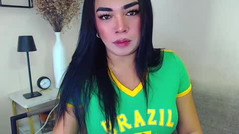 Snapshot of pinaymorena69 chatting on March 12, 12:10 am Just cath  online show from March 12, 12:10 am