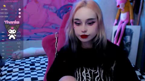 Nancy online show from February 28, 3:06 am