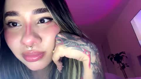 KELLY  online show from November 29, 11:31 pm