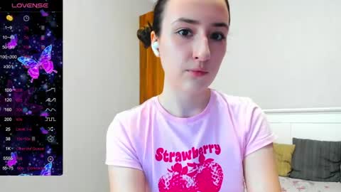 pink_soda33 online show from July 12, 6:03 am