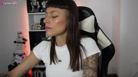 Emily online show from May 20, 3:42 pm
