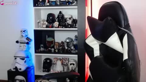 Emily online show from May 26, 5:56 pm