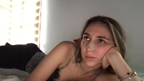 Pinkilola online show from April 9, 2:55 pm