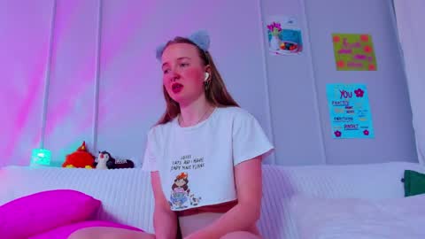 Mila online show from March 26, 8:16 am