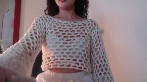 3 online show from October 19, 8:44 pm