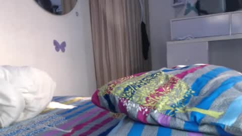 pinkxjuicy online show from September 14, 6:55 am