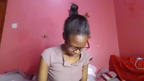 pinky_cockoo online show from May 21, 3:04 am