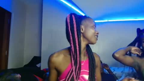 Pinky online show from December 1, 1:53 am