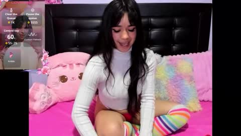 Pinky Purr online show from October 6, 9:59 am