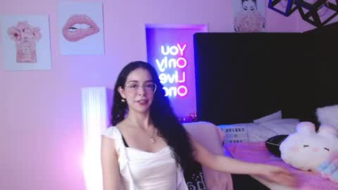 pinky_vonny online show from April 9, 11:10 pm