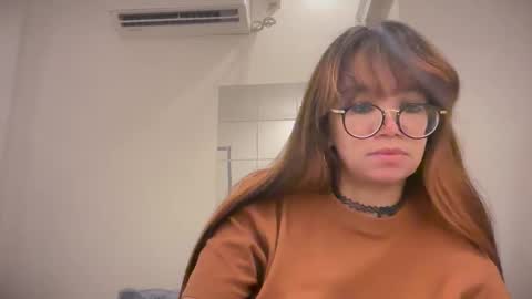 Rose online show from May 3, 11:19 pm