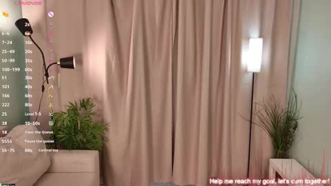 pinquinn online show from February 6, 7:45 am