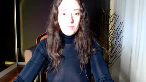 piscesgirl06 online show from January 8, 6:17 am