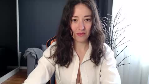 piscesgirl06 online show from May 11, 5:09 am
