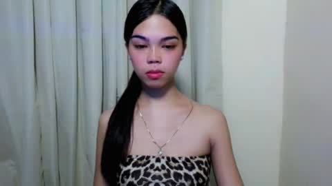 The Girl Named Eyve online show from June 29, 5:01 pm