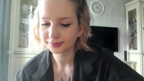 Caroline online show from April 9, 6:19 am