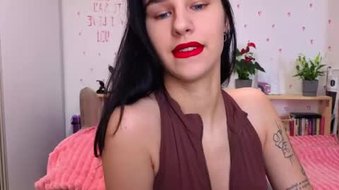 Molly online show from May 18, 4:51 am