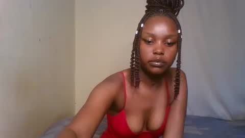 Snapshot of pixie_roman chatting on February 27, 1:49 pm Majesty online show from February 27, 1:49 pm