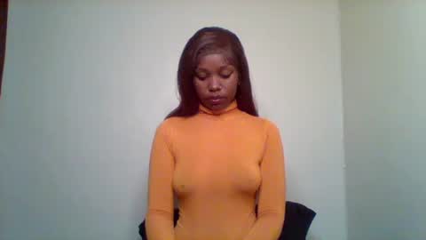 Snapshot of pixie_roman chatting on September 26, 10:24 am Majesty online show from September 26, 10:24 am