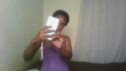 Snapshot of pixie_roman chatting on December 16, 10:08 am Majesty online show from December 16, 10:08 am