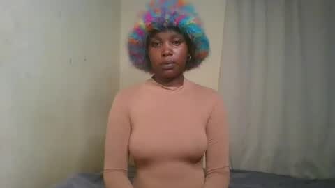 Snapshot of pixie_roman chatting on January 5, 4:16 pm Majesty online show from January 5, 4:16 pm