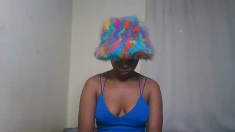 Snapshot of pixie_roman chatting on January 2, 10:37 am Majesty online show from January 2, 10:37 am