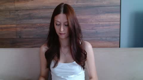 violeta online show from May 26, 6:46 am