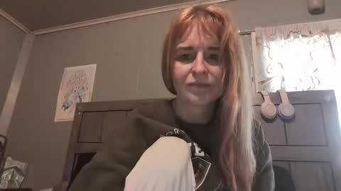 pizzedwife online show from April 26, 3:32 pm