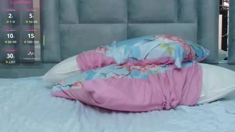 Scarlett  online show from November 9, 12:56 pm