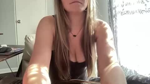 Caity online show from November 19, 3:56 pm